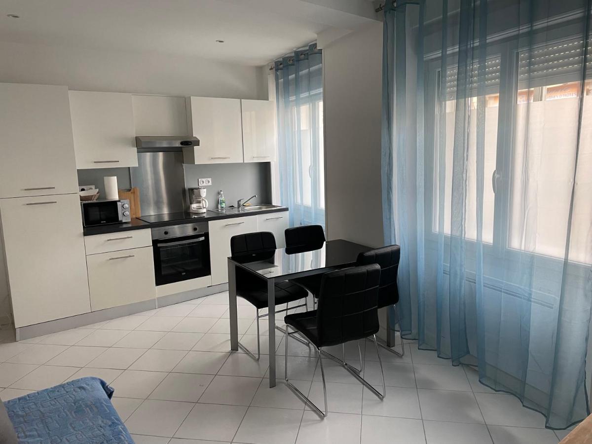 Appartement Meuble Francescas Экстерьер фото